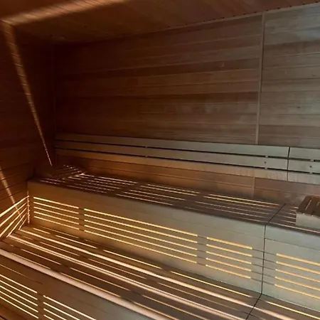 Hanza Tower Sky Sauna & Jacuzzi & Pool Щецин