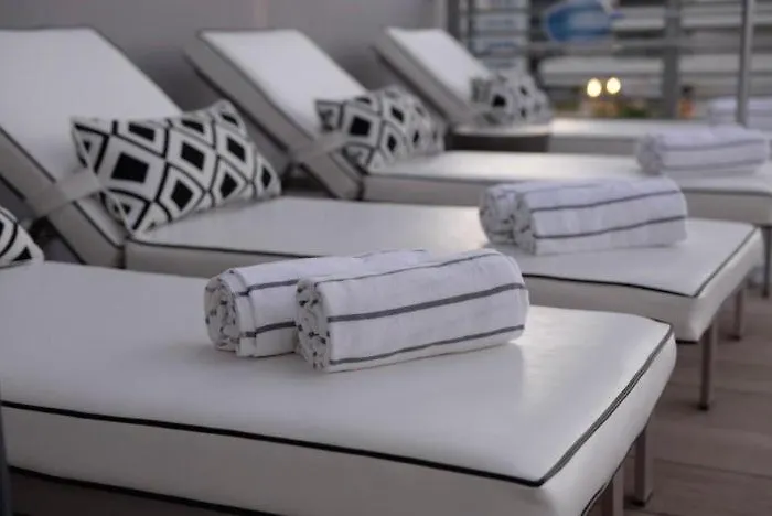 Apartment Hanza Tower Sky Sauna & Jacuzzi & Pool